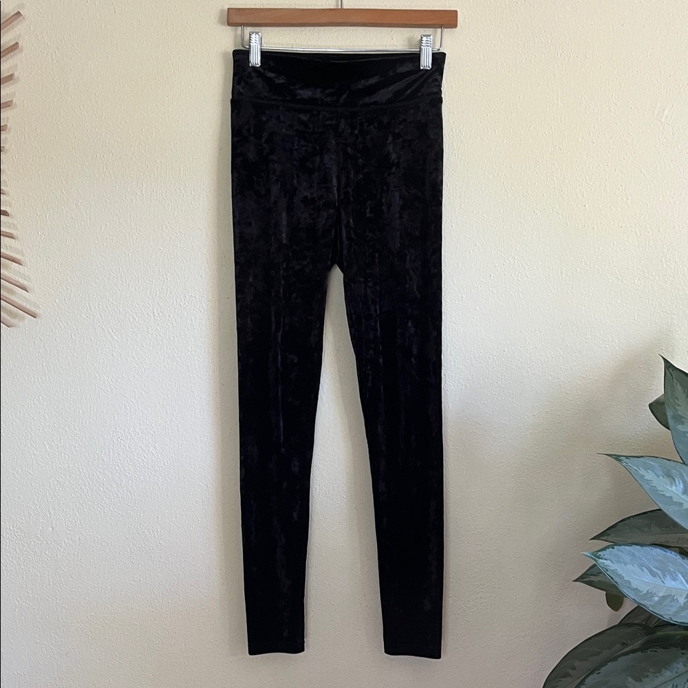 Aerie Black Crushed Velvet Leggings